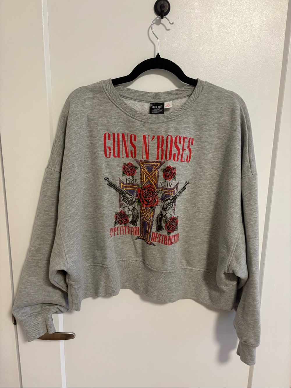 guns n' roses cropped sweater 🥀
